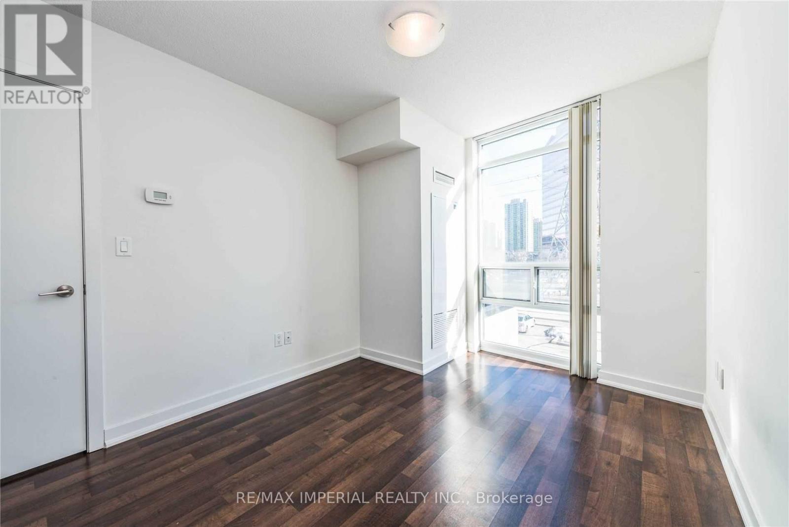 201 - 5740 Yonge Street, Toronto, Ontario  M2M 0B1 - Photo 6 - C13694778