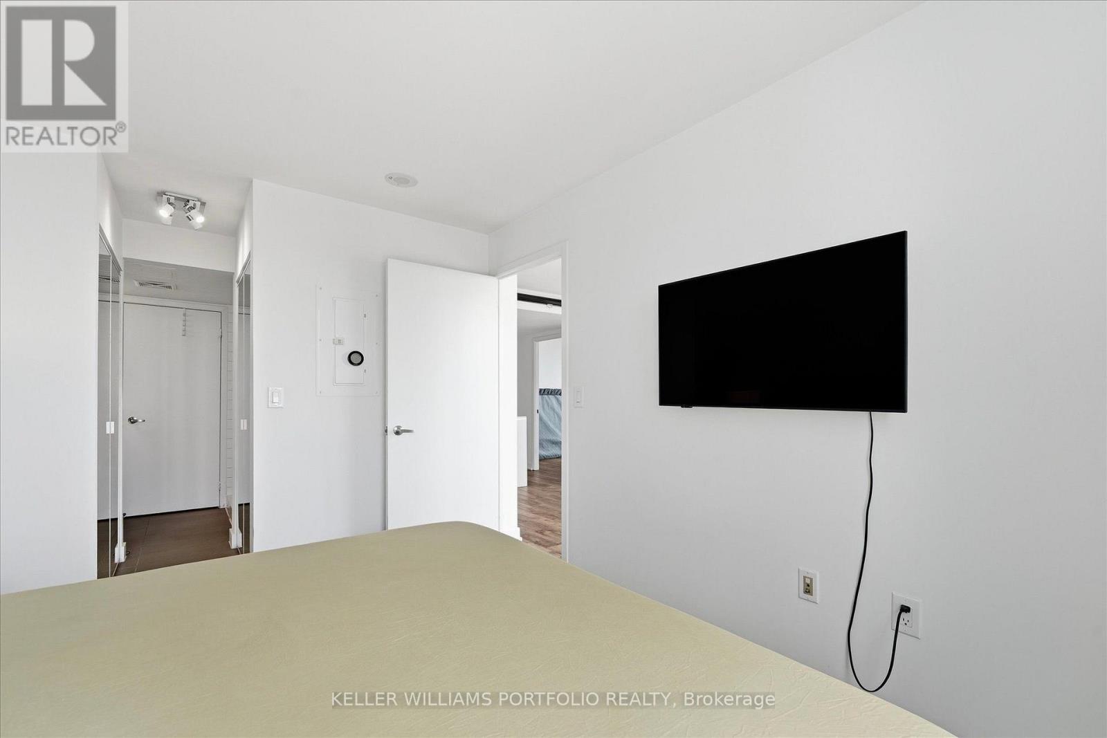 2601 - 38 Dan Leckie Way, Toronto, Ontario  M5V 2V6 - Photo 20 - C13694820
