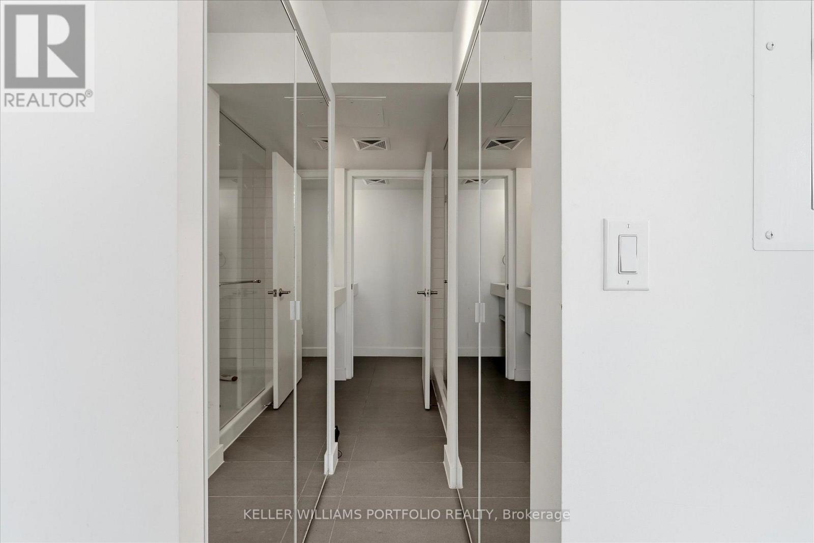 2601 - 38 Dan Leckie Way, Toronto, Ontario  M5V 2V6 - Photo 21 - C13694820