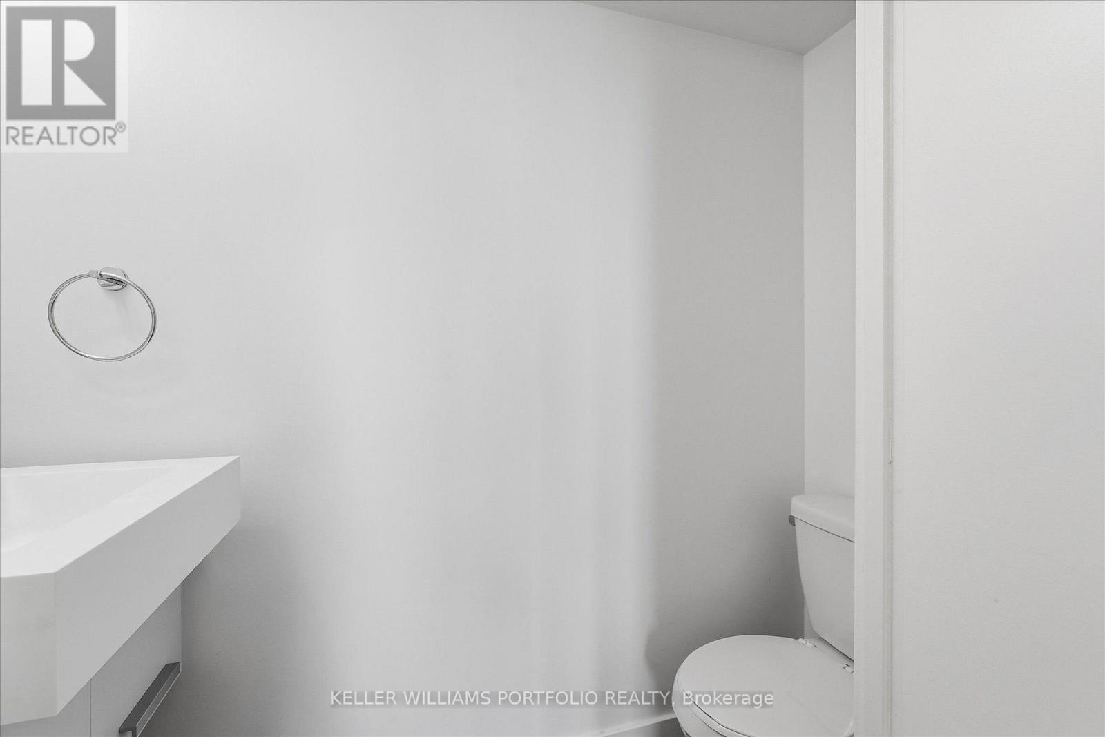 2601 - 38 Dan Leckie Way, Toronto, Ontario  M5V 2V6 - Photo 24 - C13694820
