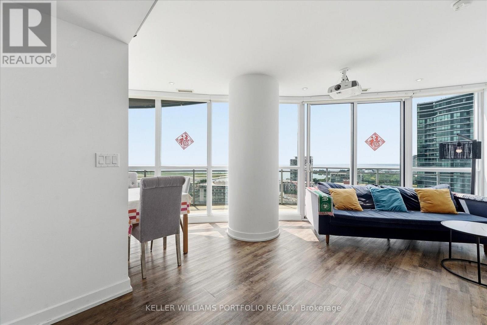 2601 - 38 Dan Leckie Way, Toronto, Ontario  M5V 2V6 - Photo 9 - C13694820