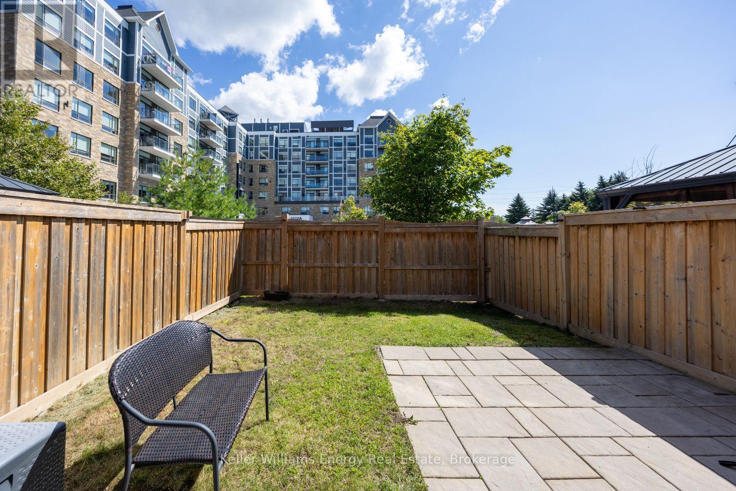 72 Longshore Way, Whitby, Ontario  L1N 0M1 - Photo 3 - E13694724