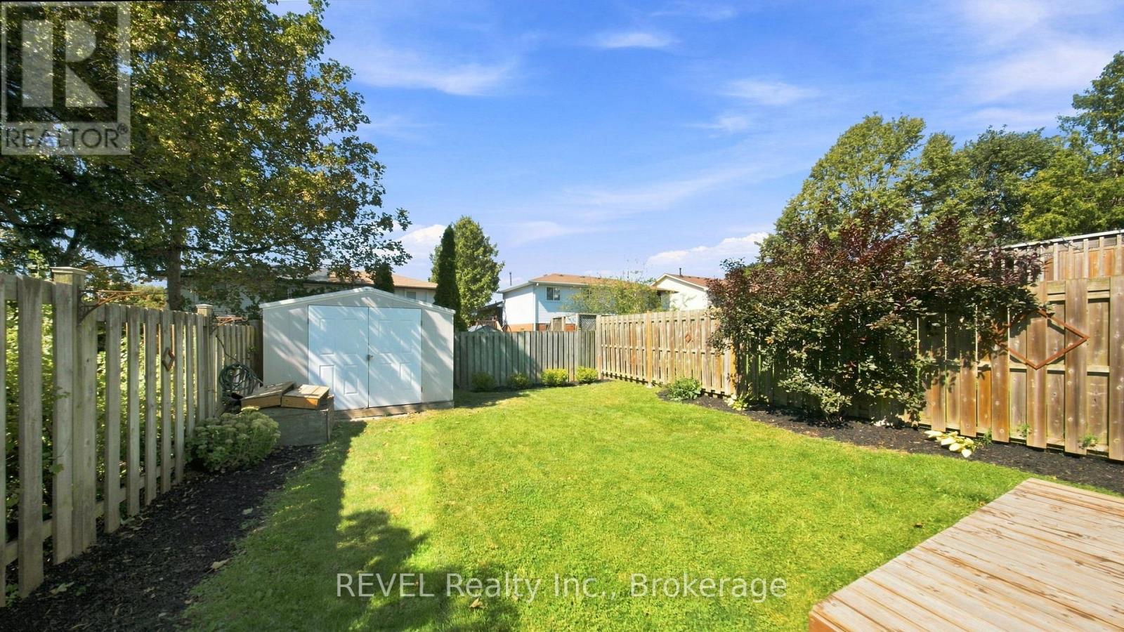 1298 Pinehurst Avenue, Oshawa, Ontario  L1H 8G5 - Photo 23 - E13694766