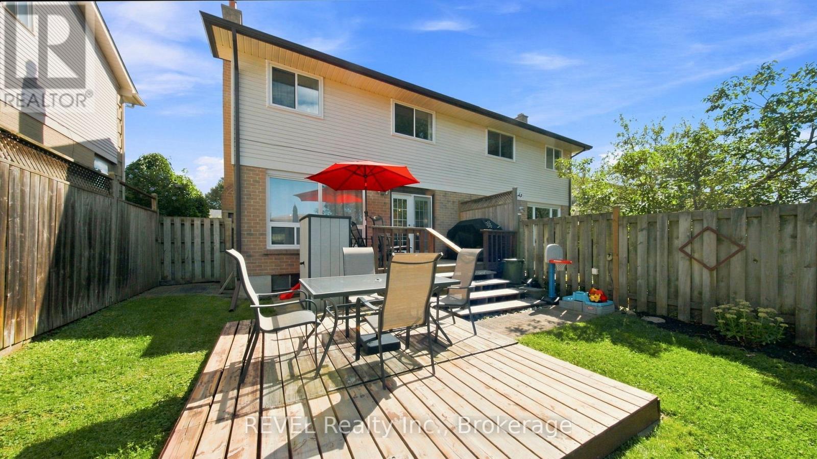 1298 Pinehurst Avenue, Oshawa, Ontario  L1H 8G5 - Photo 24 - E13694766
