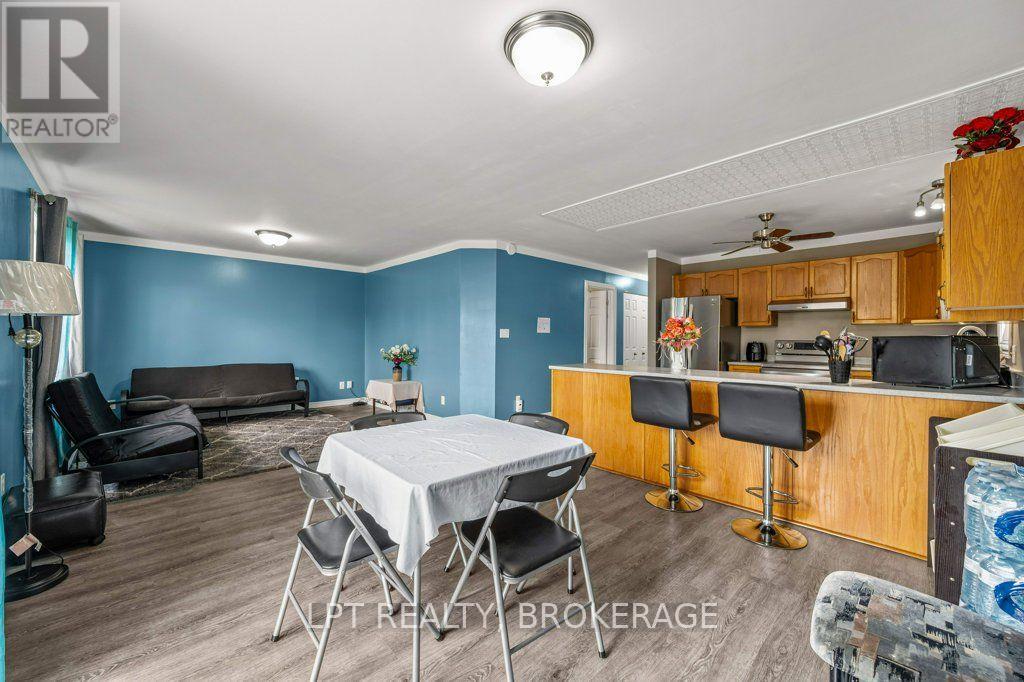 8 Wilfred Crescent, Kingston, Ontario  K7K 7G9 - Photo 4 - X13694746