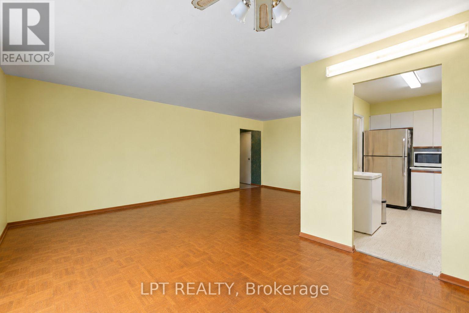 2811 - 5 Massey Square, Toronto, Ontario  M4C 5L6 - Photo 10 - E13694694