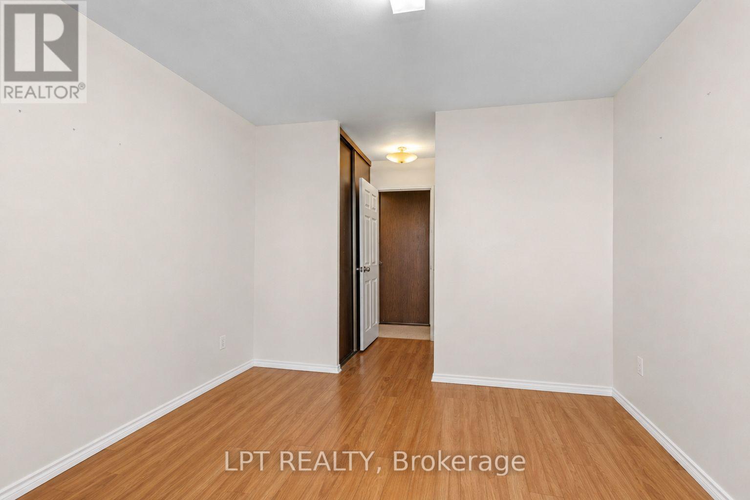 2811 - 5 Massey Square, Toronto, Ontario  M4C 5L6 - Photo 25 - E13694694