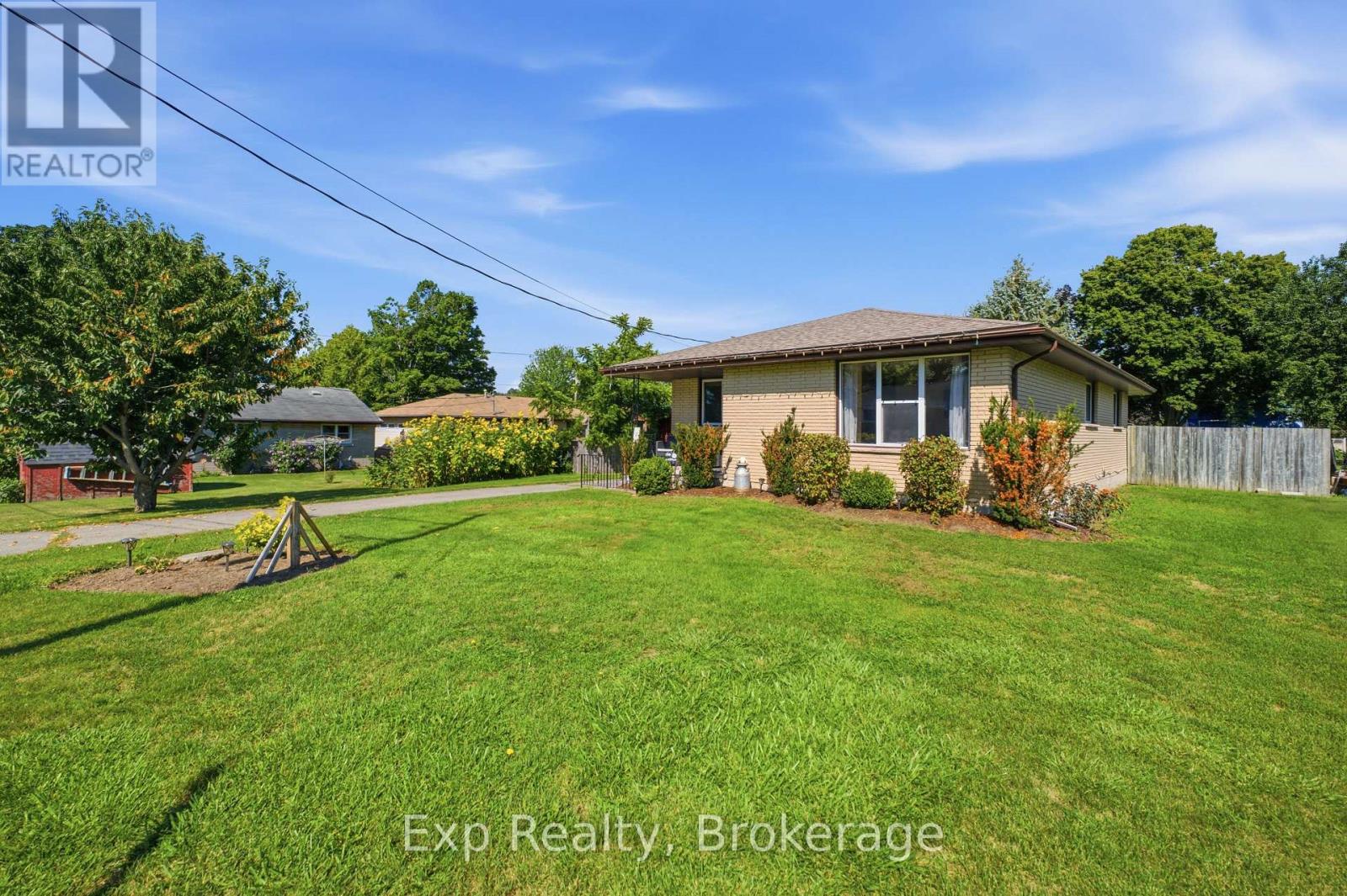 18 Railway Street, Brighton, Ontario  K0K 1H0 - Photo 2 - X13694714