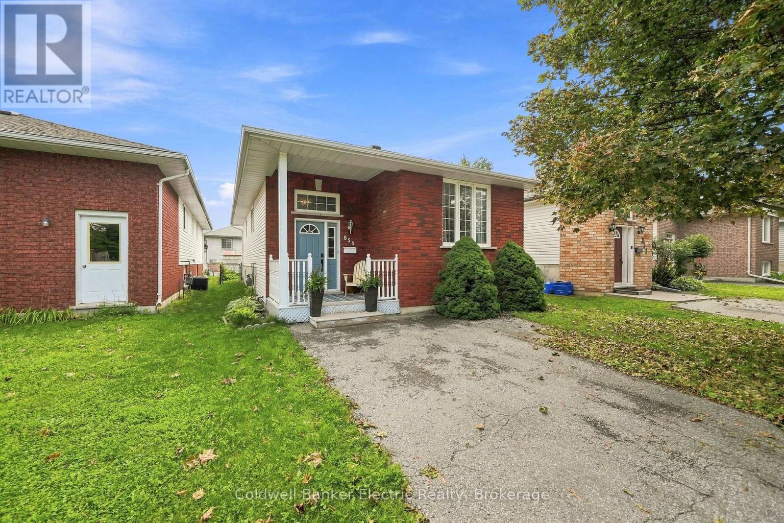854 ABBEY LANE, Peterborough, Ontario