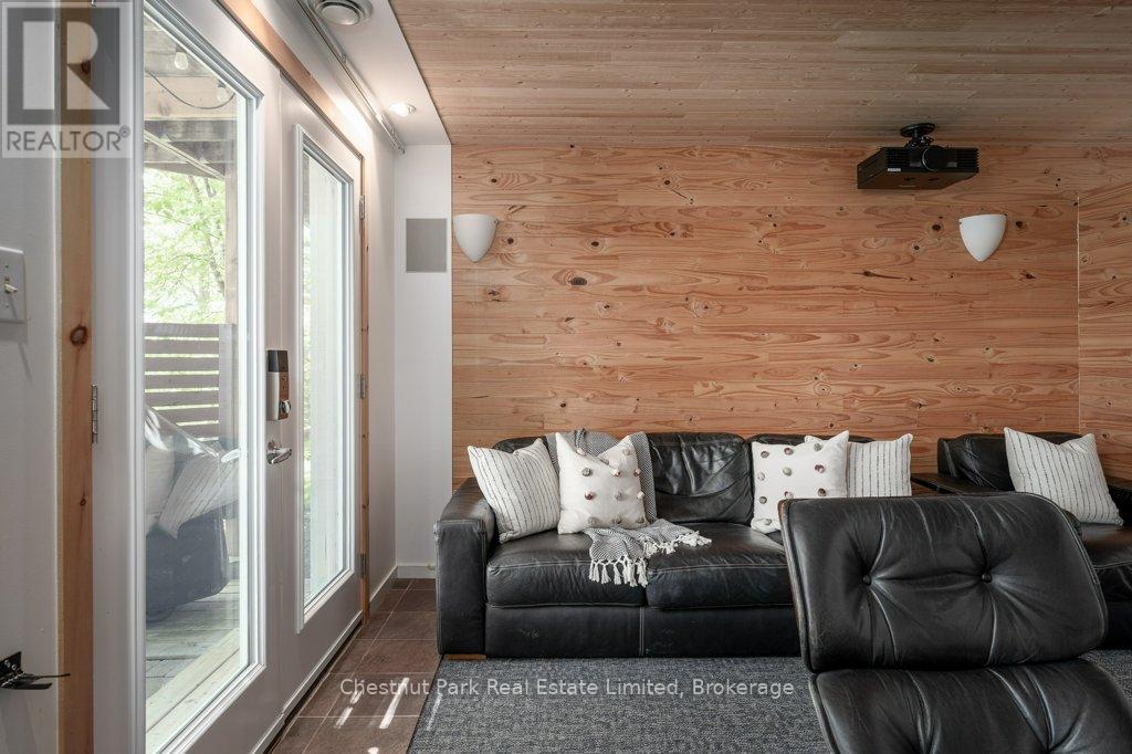 347 Prinyers Cove Crescent, Prince Edward County, Ontario  K0K 2T0 - Photo 40 - X13694804