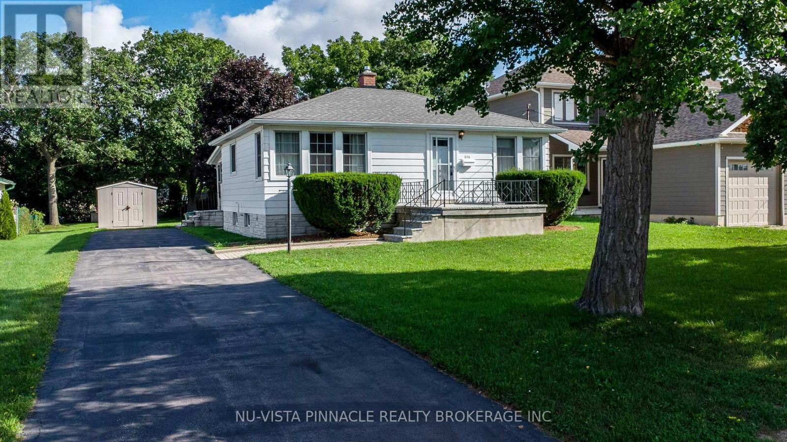 656 Winblest Avenue, London South, Ontario  N6C 3C5 - Photo 2 - X13694784