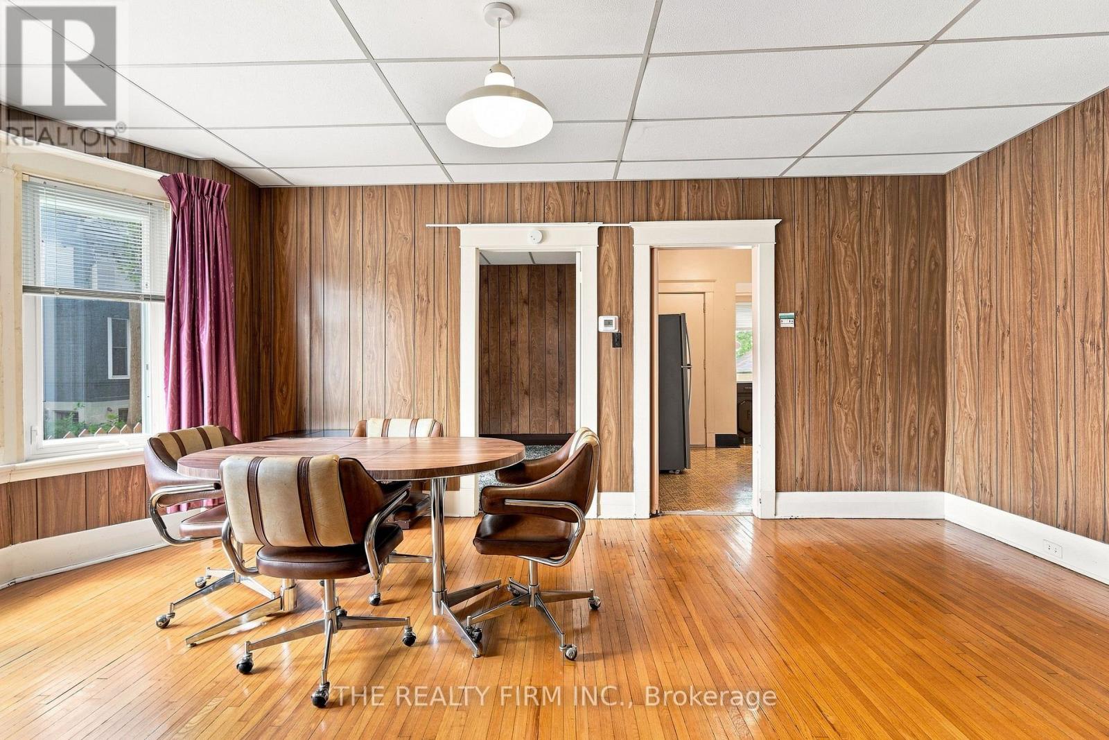 35 Wharncliffe Road S, London South, Ontario  N6J 2J5 - Photo 12 - X13694792