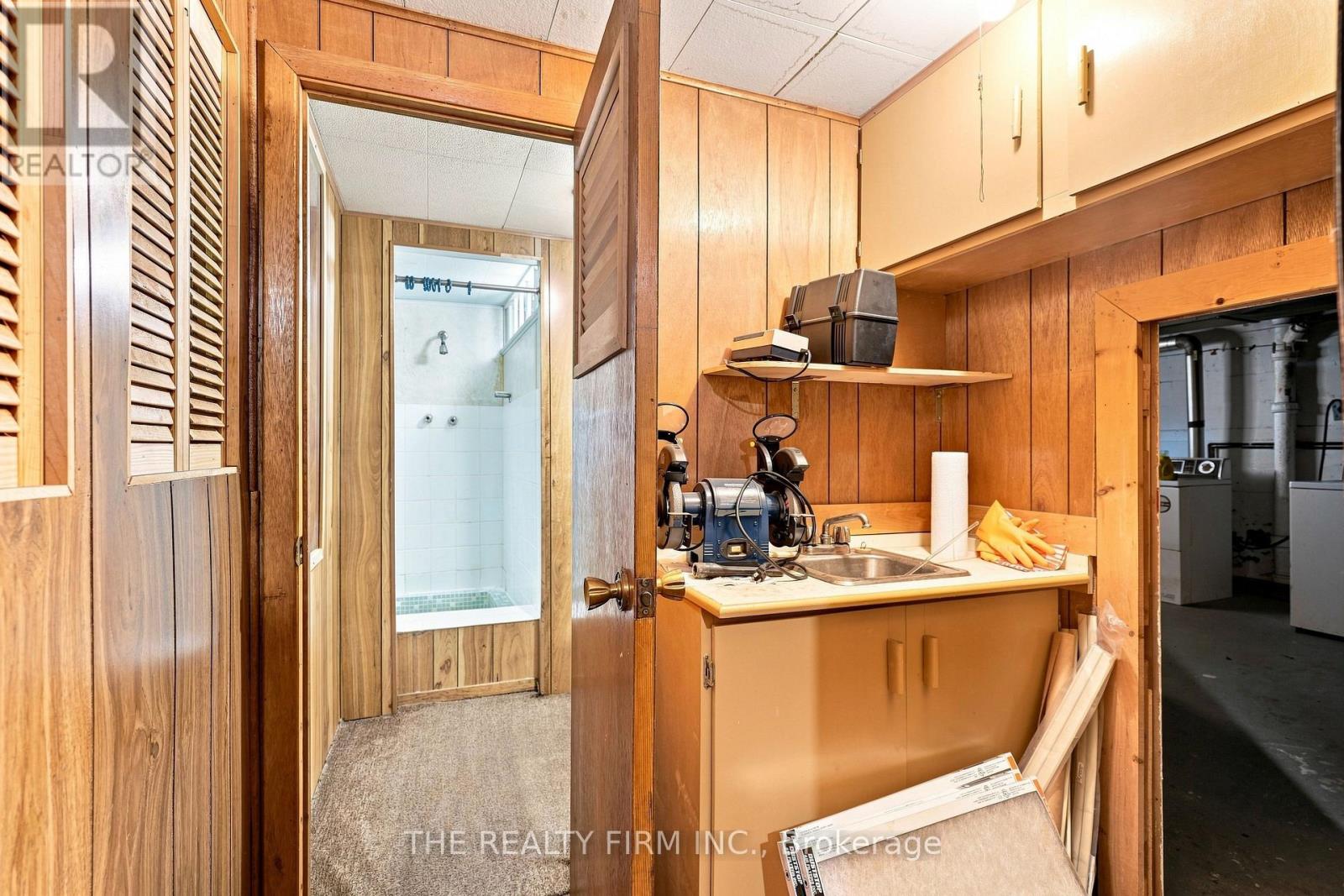 35 Wharncliffe Road S, London South, Ontario  N6J 2J5 - Photo 36 - X13694792