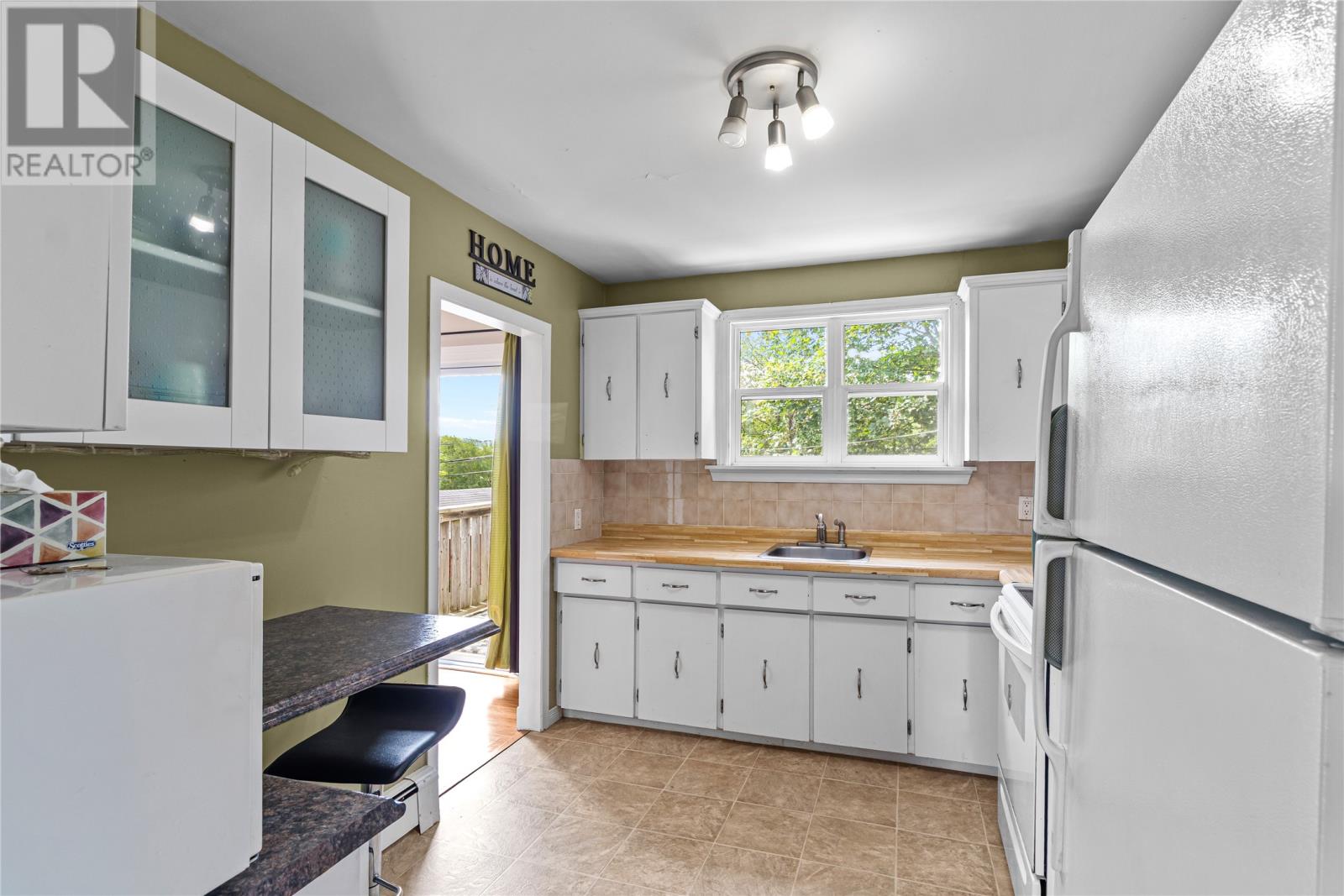22 Holbrook Avenue, St. John's — photo 3