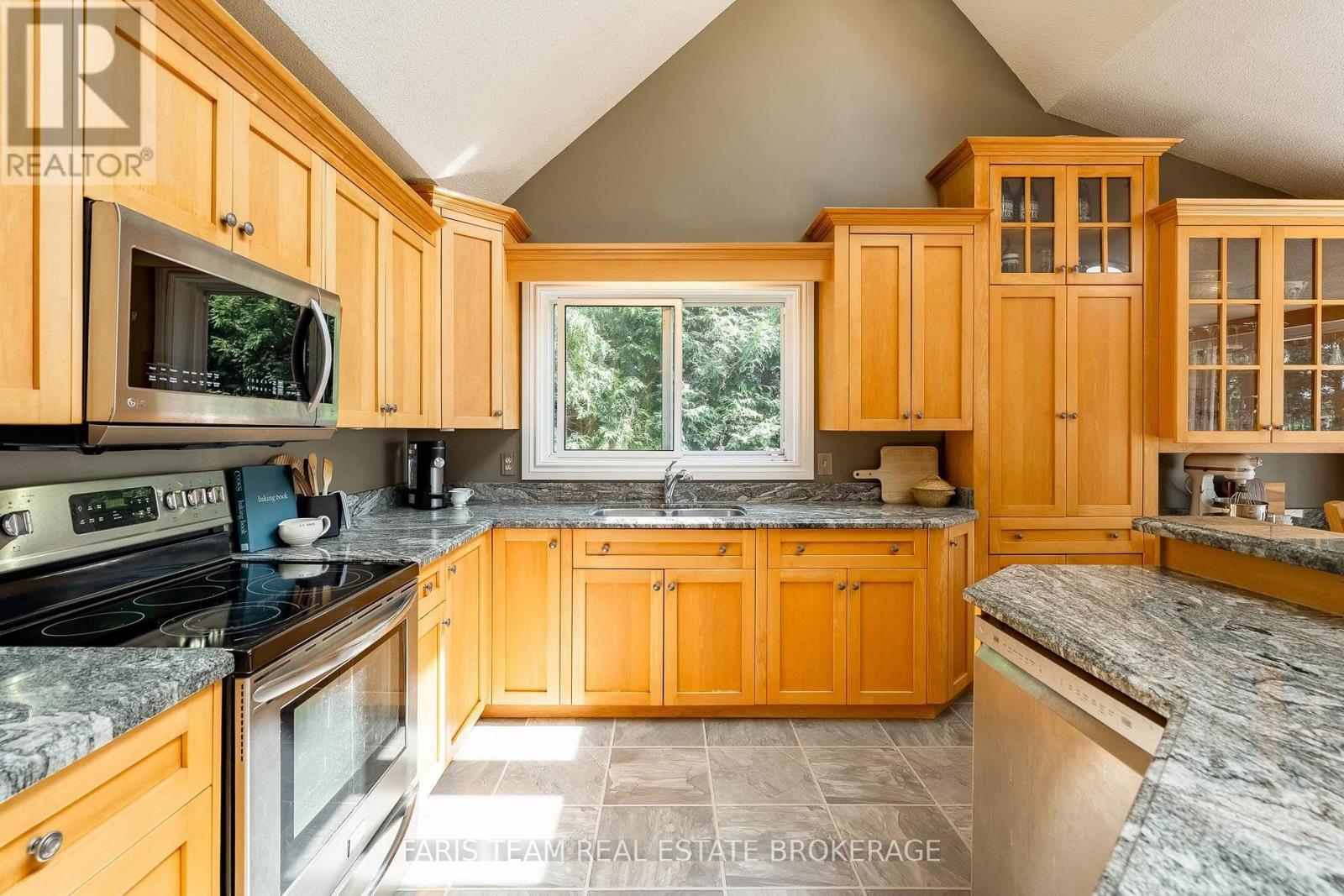 3299 Shoreview Drive, Severn, Ontario  L0K 2B0 - Photo 5 - S13694744