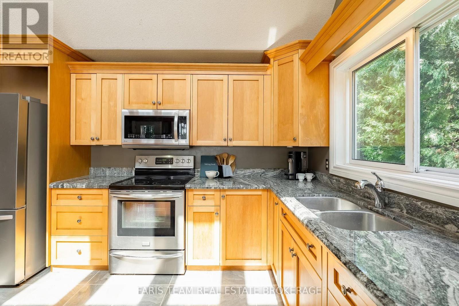 3299 Shoreview Drive, Severn, Ontario  L0K 2B0 - Photo 6 - S13694744