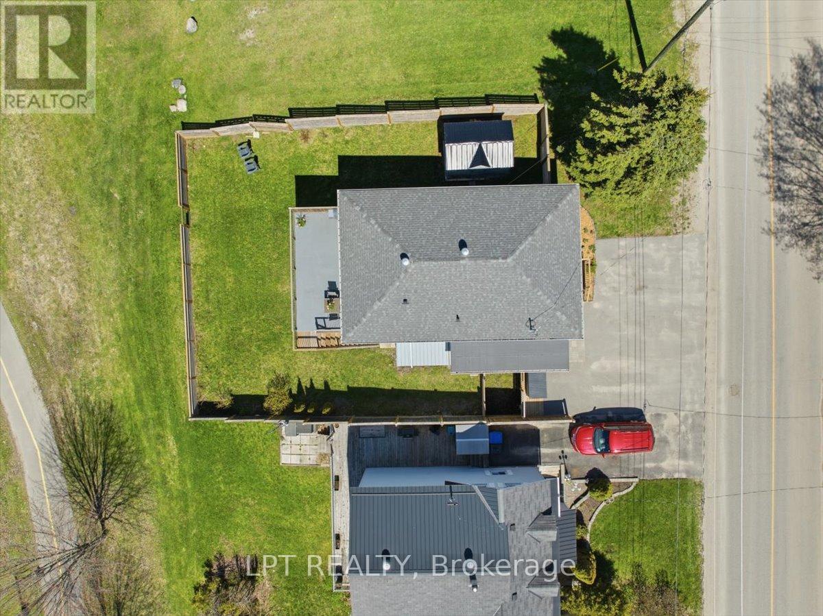 45 Water Street, Penetanguishene, Ontario  L9M 1M8 - Photo 46 - S13694756