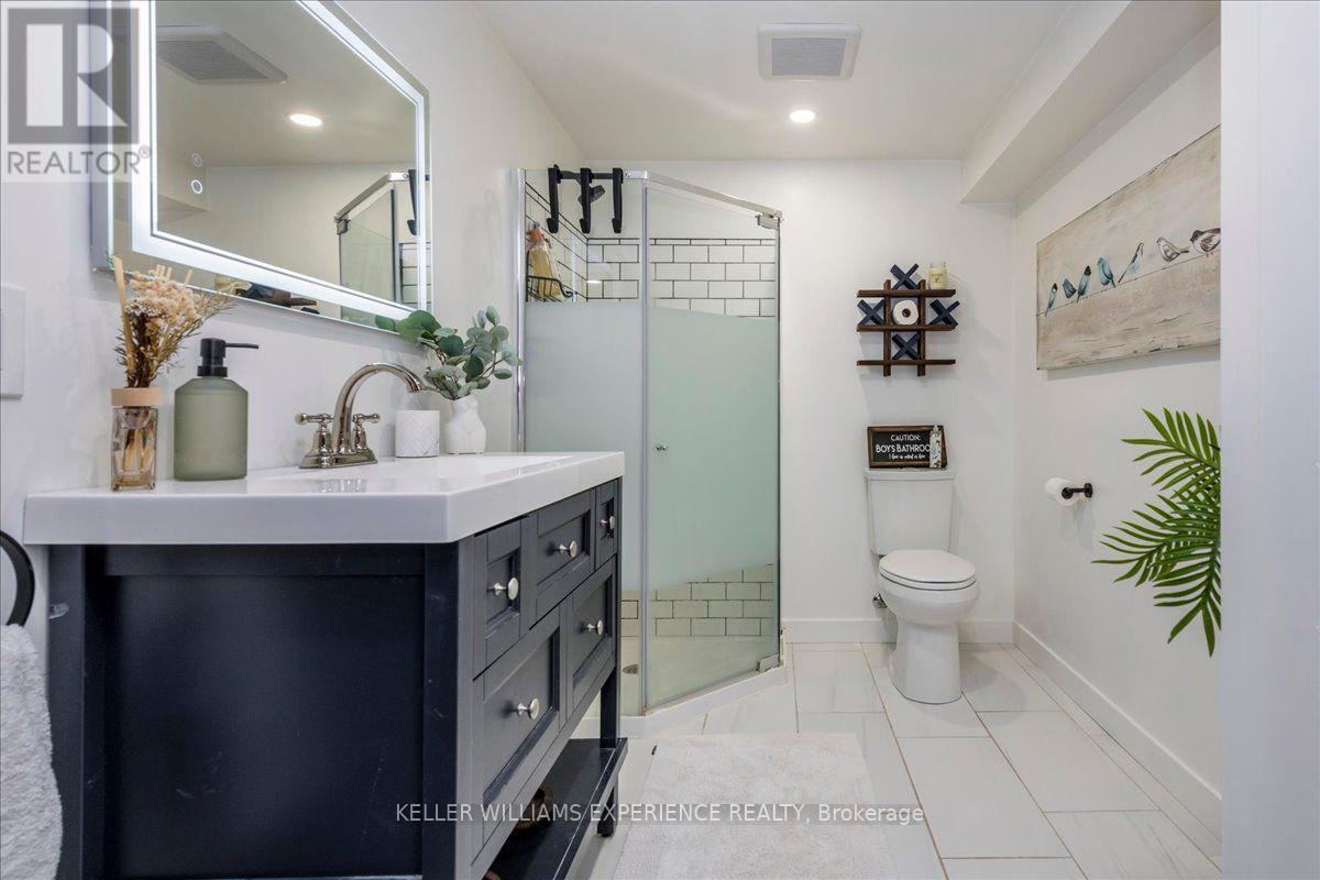 92 Johnson Street, Barrie, Ontario  L4M 4R3 - Photo 26 - S13694770