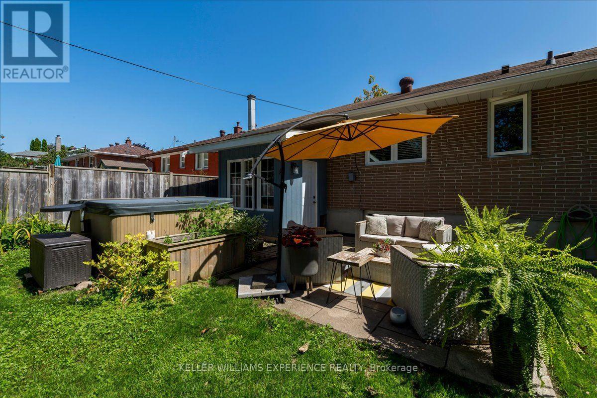 92 Johnson Street, Barrie, Ontario  L4M 4R3 - Photo 34 - S13694770