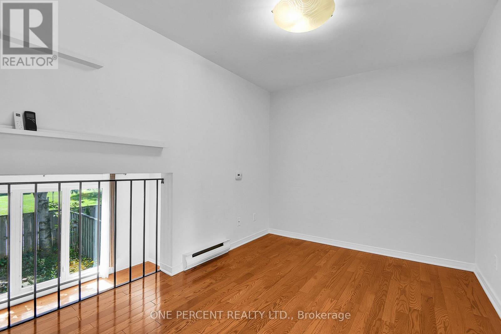 350 Stowe Court, Ottawa, Ontario  K2K 1Z6 - Photo 9 - X13694736
