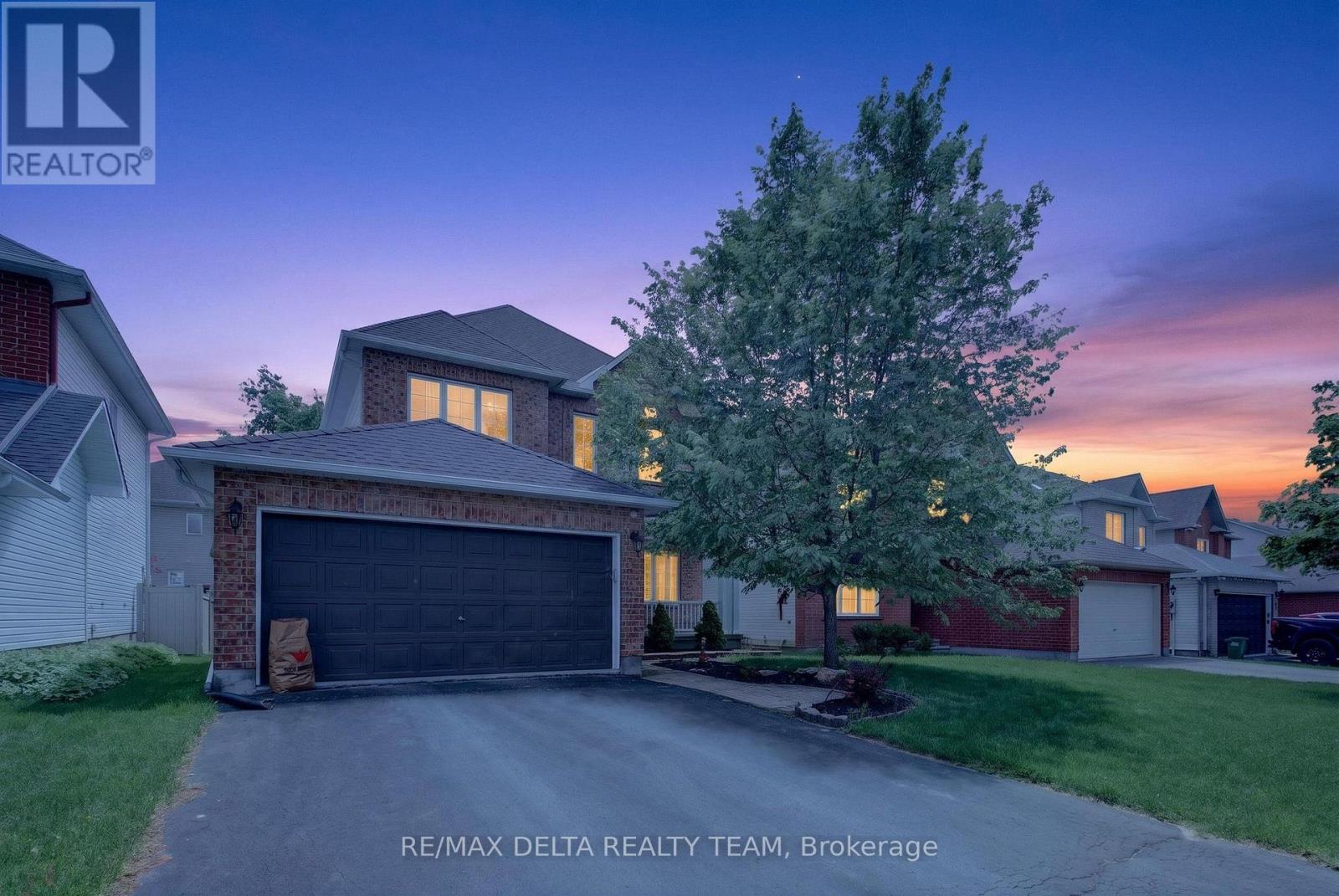 46 Birchfield Avenue, Ottawa, Ontario  K2M 2N5 - Photo 1 - X13694740