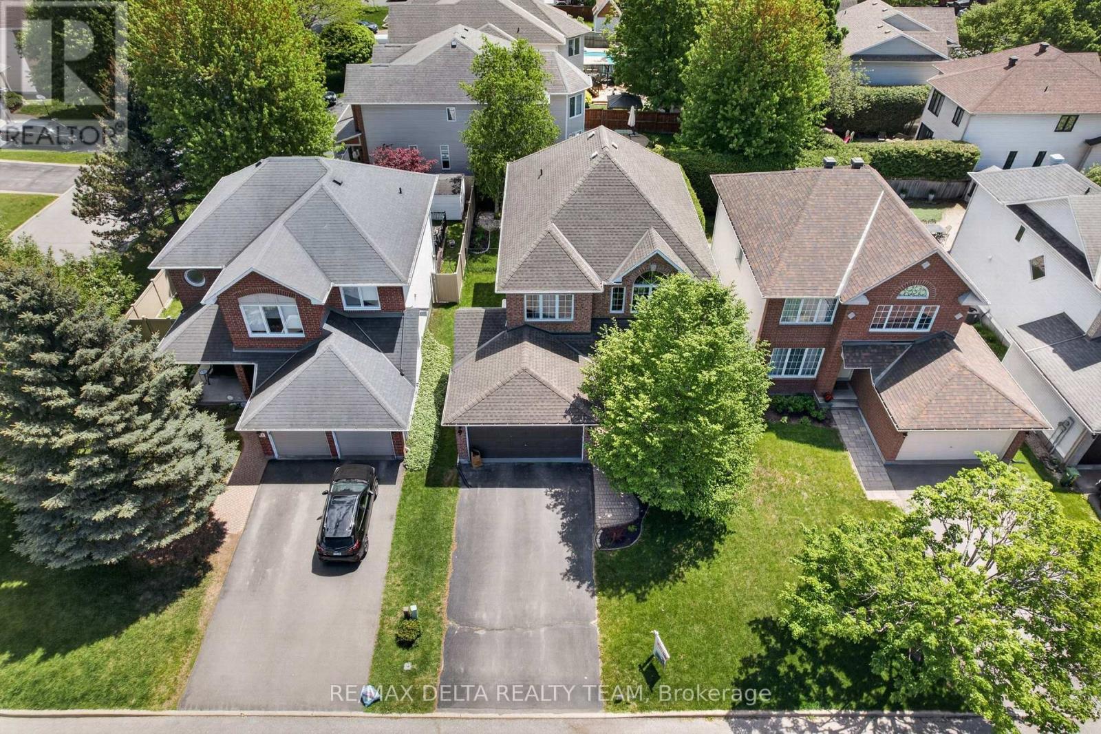 46 Birchfield Avenue, Ottawa, Ontario  K2M 2N5 - Photo 4 - X13694740