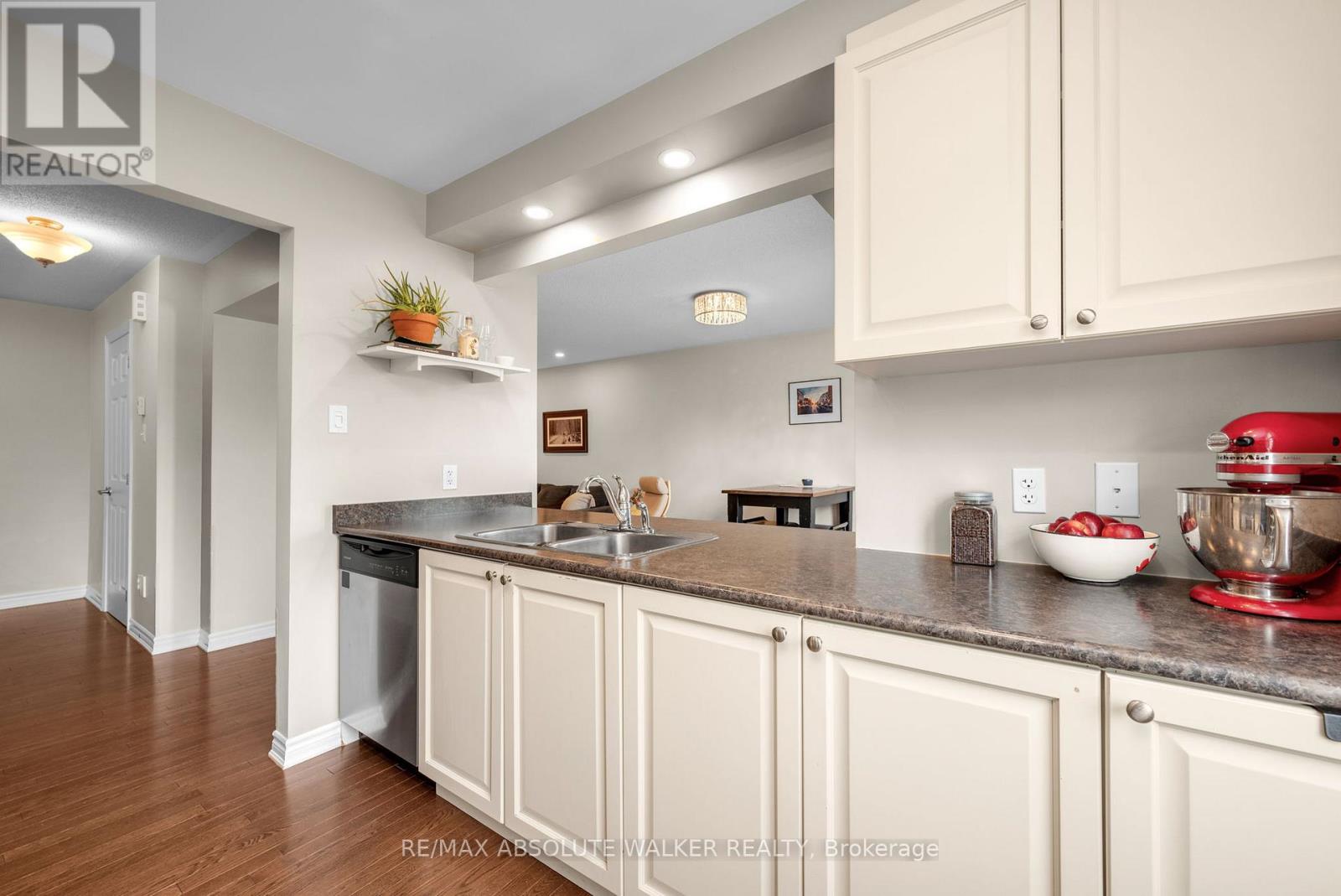 156 Sunshine Crescent, Ottawa, Ontario  K4A 0V3 - Photo 14 - X13694750