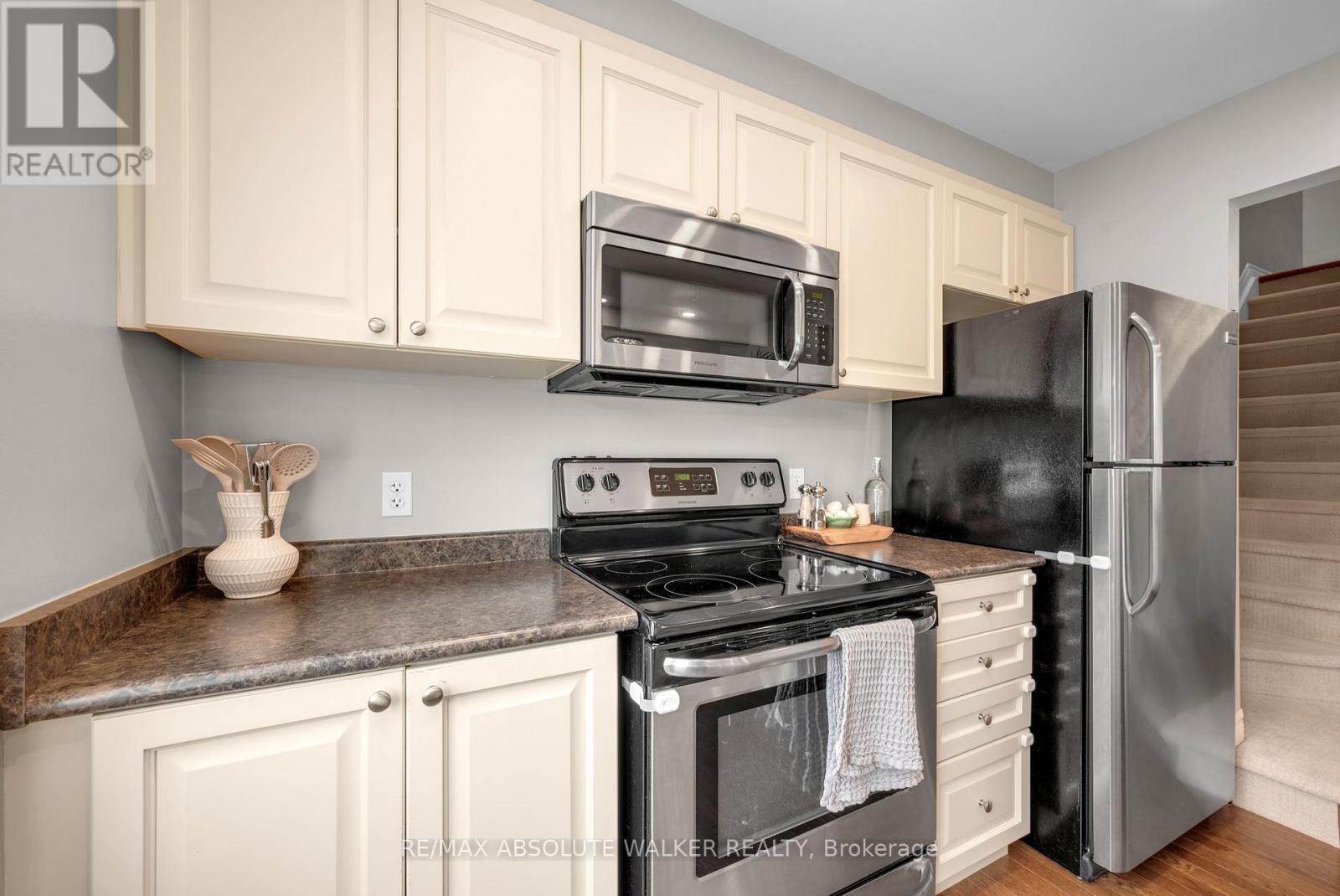 156 Sunshine Crescent, Ottawa, Ontario  K4A 0V3 - Photo 15 - X13694750