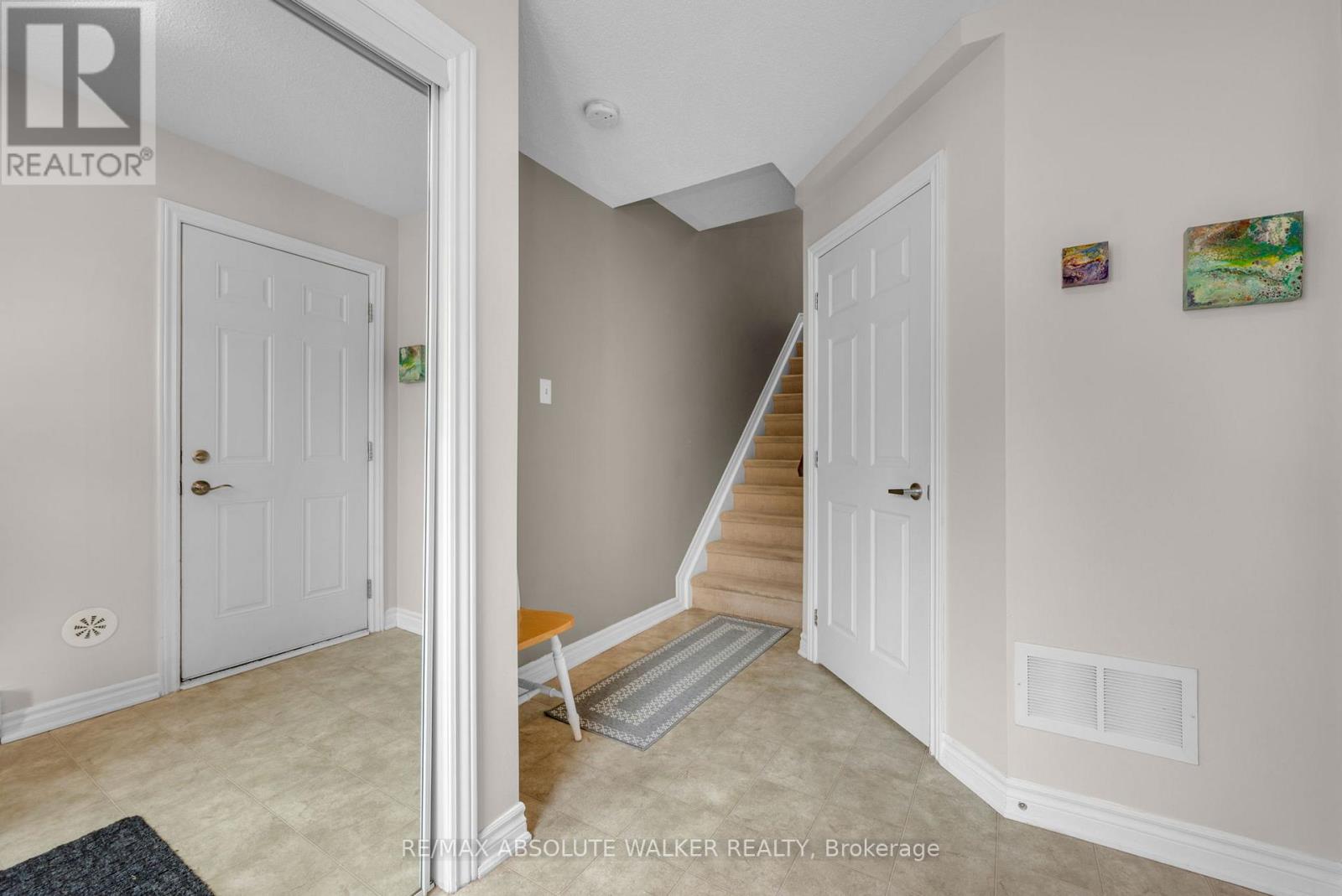 156 Sunshine Crescent, Ottawa, Ontario  K4A 0V3 - Photo 4 - X13694750