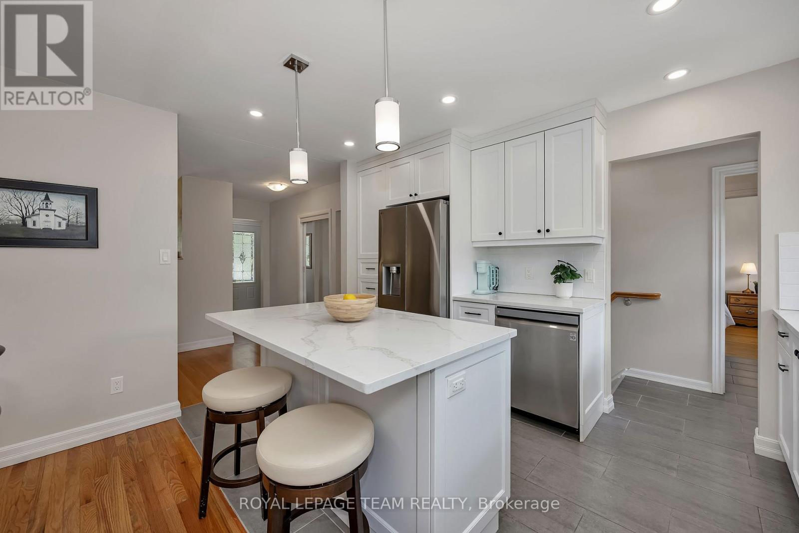 2196 Carnegie Street, Ottawa, Ontario  K1G 2V5 - Photo 6 - X13694806