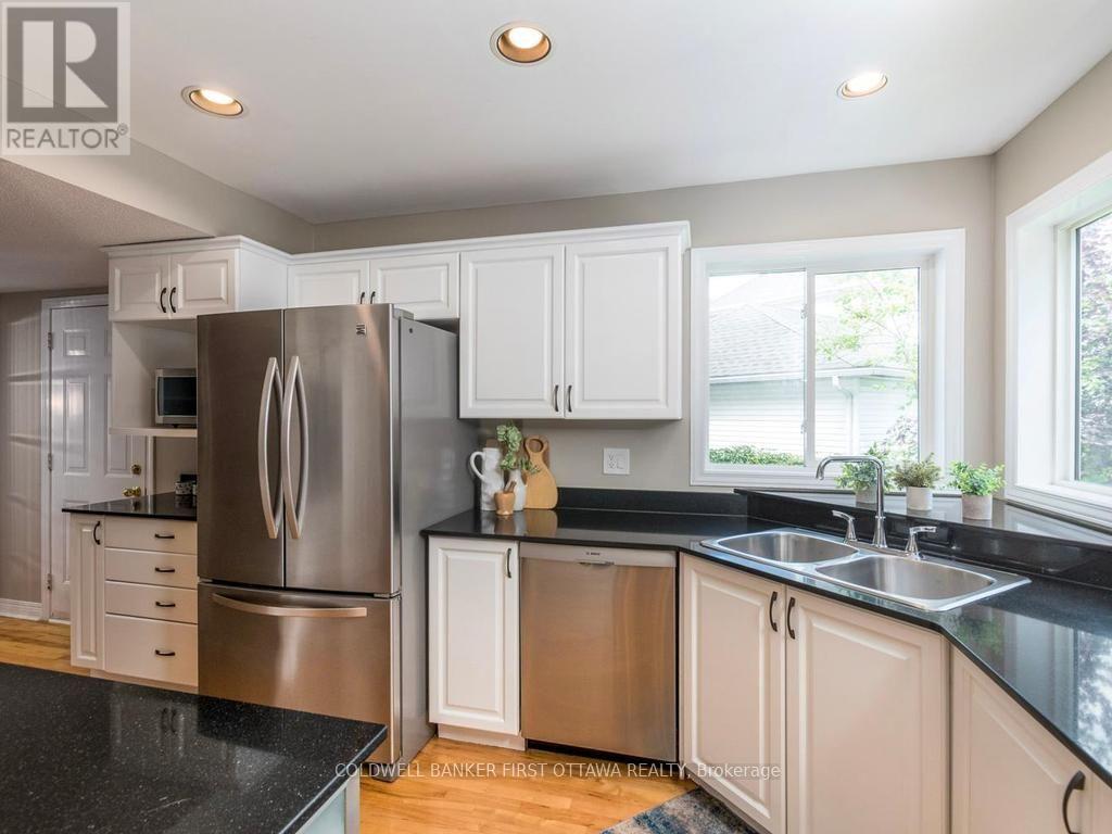 5 Hearn Crescent, Ottawa, Ontario  K2S 1R7 - Photo 17 - X13694814