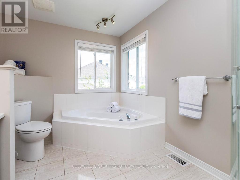 5 Hearn Crescent, Ottawa, Ontario  K2S 1R7 - Photo 25 - X13694814