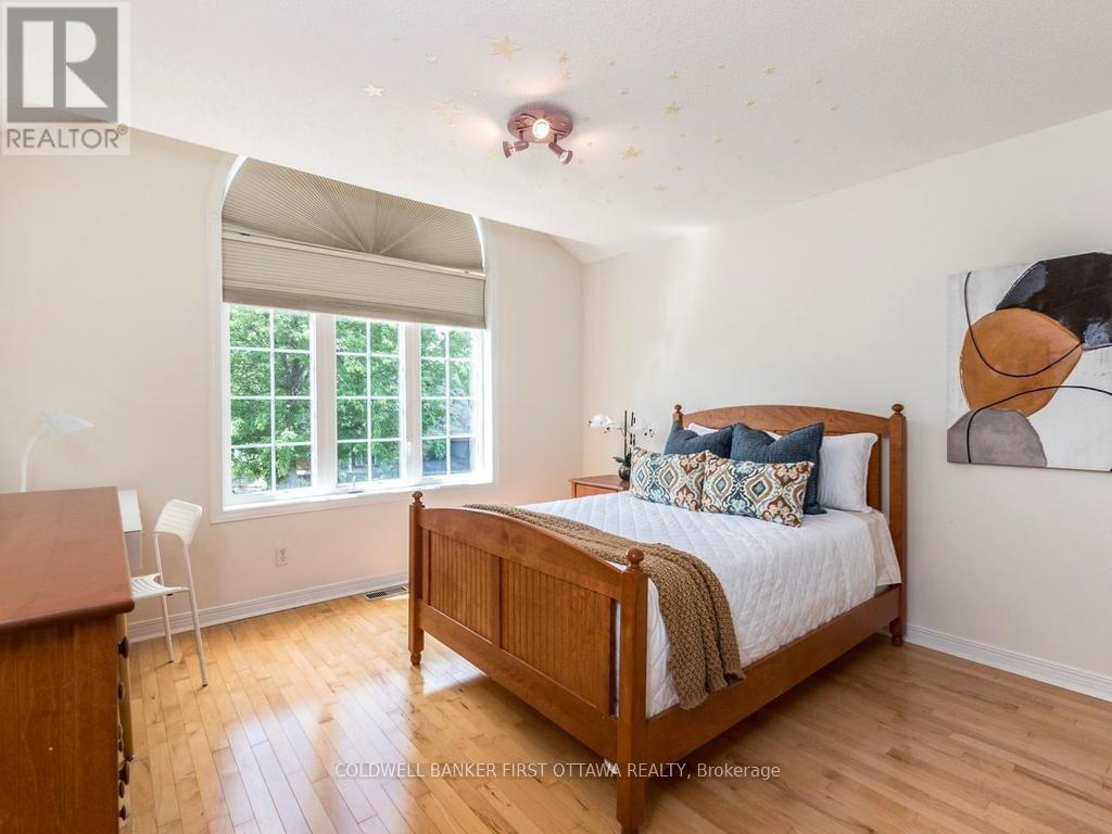 5 Hearn Crescent, Ottawa, Ontario  K2S 1R7 - Photo 32 - X13694814