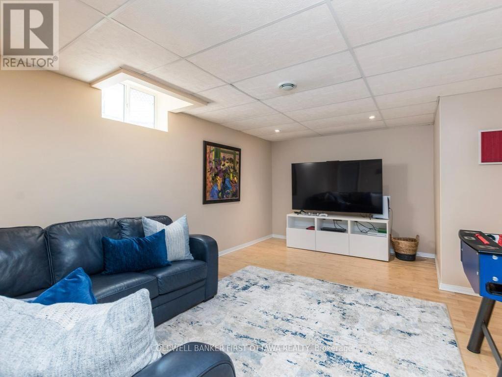5 Hearn Crescent, Ottawa, Ontario  K2S 1R7 - Photo 34 - X13694814