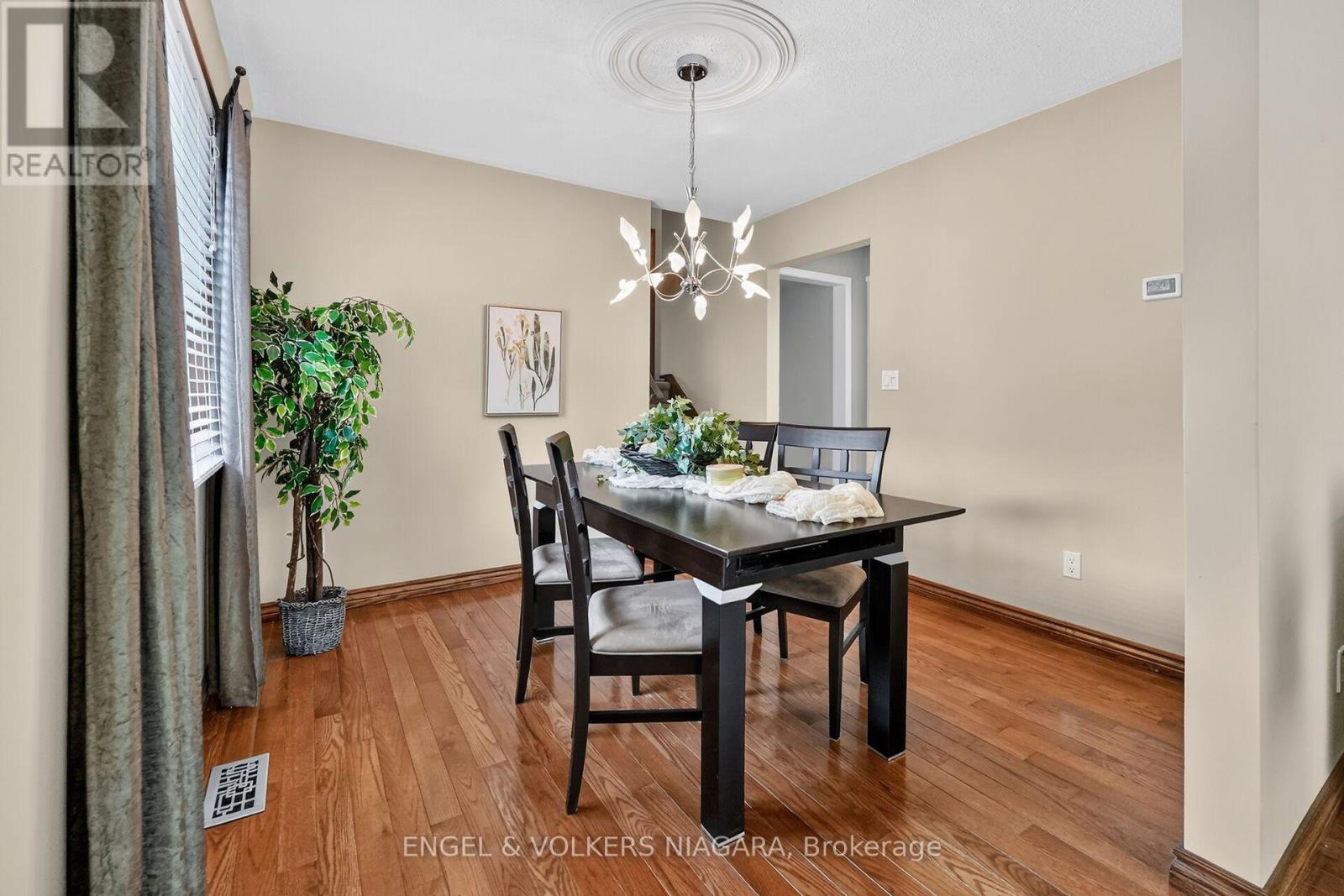 7380 Green Boughs Road, Niagara Falls (Casey), Ontario  L2J 4C2 - Photo 15 - X13694706