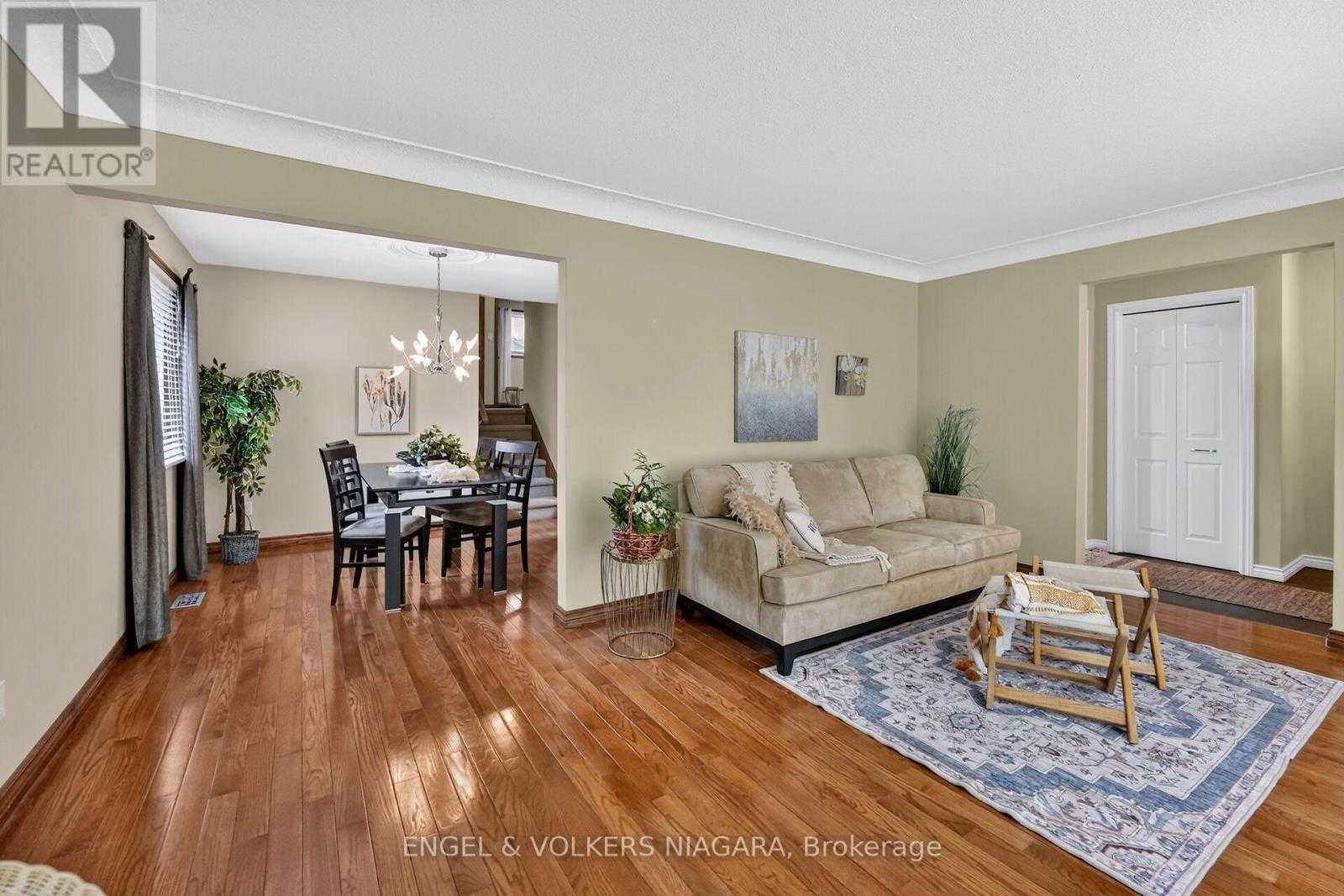 7380 Green Boughs Road, Niagara Falls (Casey), Ontario  L2J 4C2 - Photo 16 - X13694706