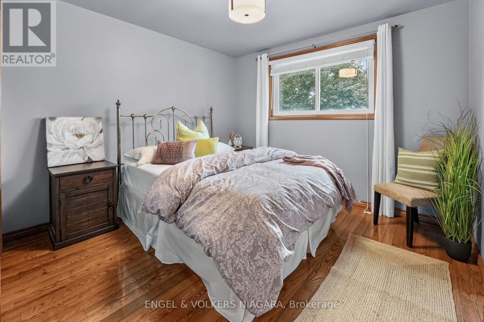 7380 Green Boughs Road, Niagara Falls (Casey), Ontario  L2J 4C2 - Photo 19 - X13694706