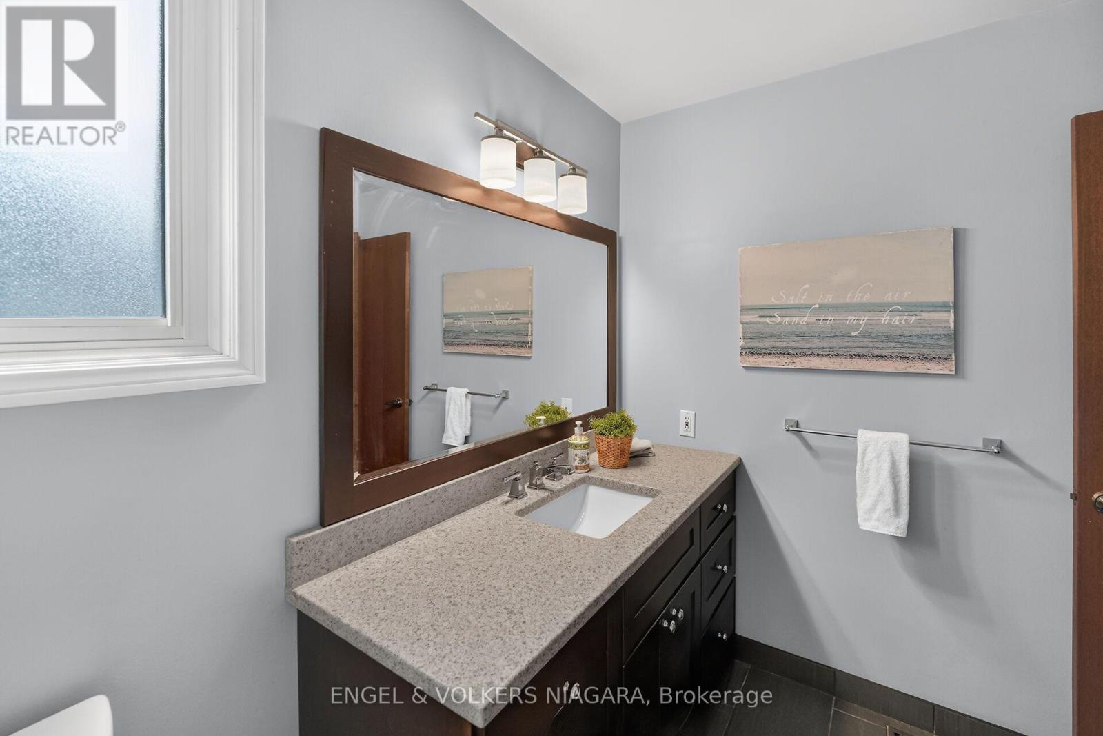 7380 Green Boughs Road, Niagara Falls (Casey), Ontario  L2J 4C2 - Photo 27 - X13694706