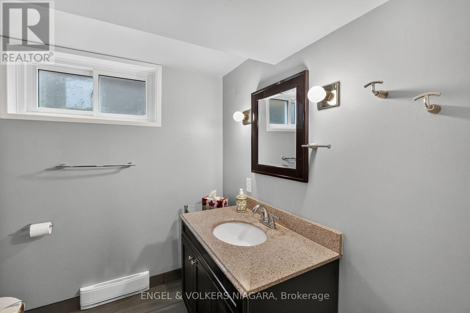 7380 Green Boughs Road, Niagara Falls (Casey), Ontario  L2J 4C2 - Photo 38 - X13694706