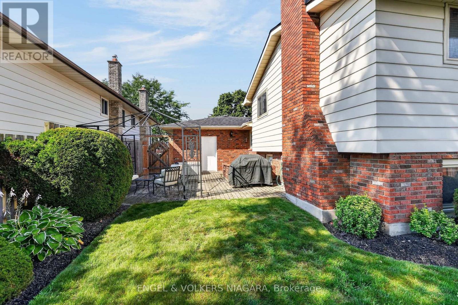 7380 Green Boughs Road, Niagara Falls (Casey), Ontario  L2J 4C2 - Photo 47 - X13694706