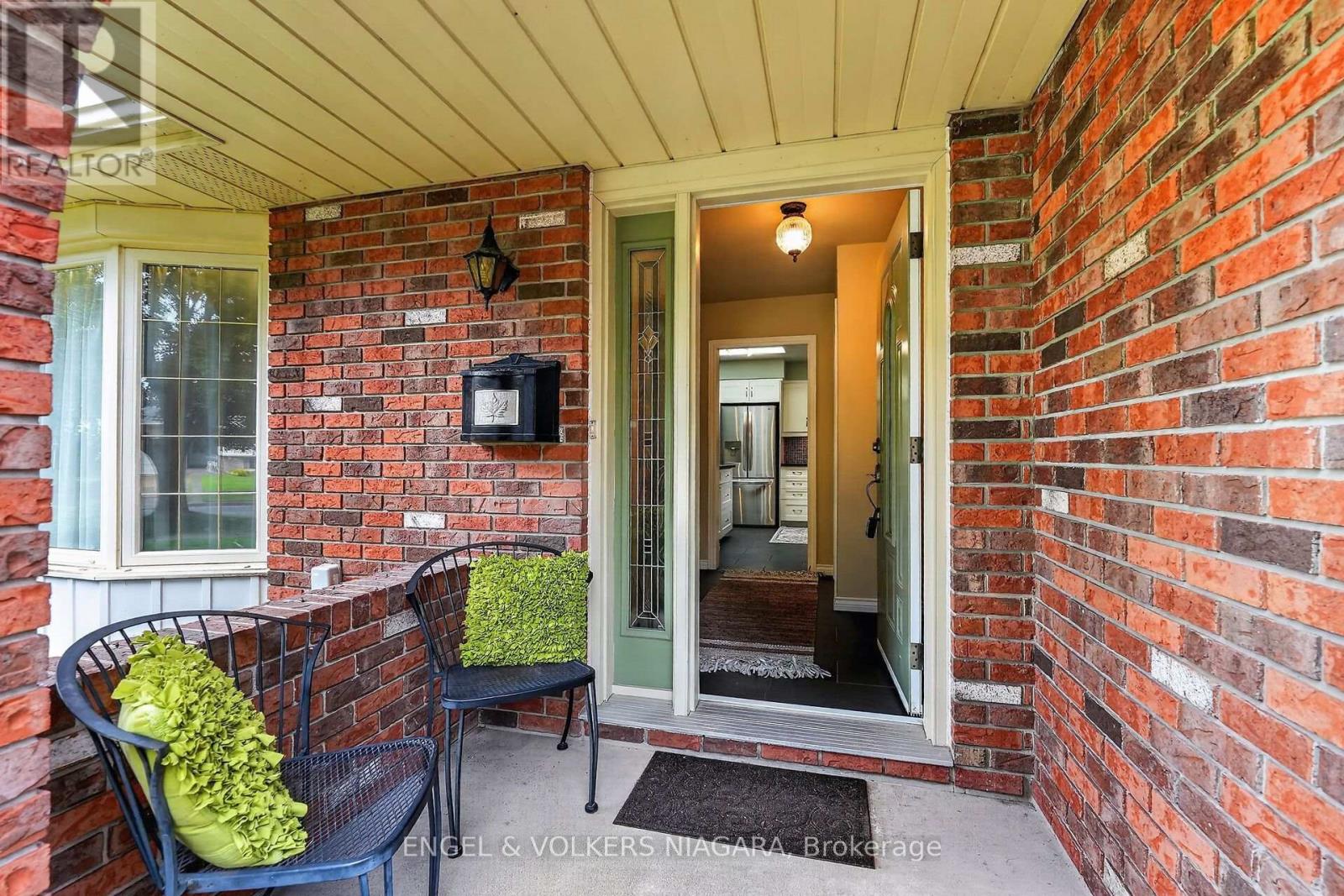 7380 Green Boughs Road, Niagara Falls (Casey), Ontario  L2J 4C2 - Photo 6 - X13694706