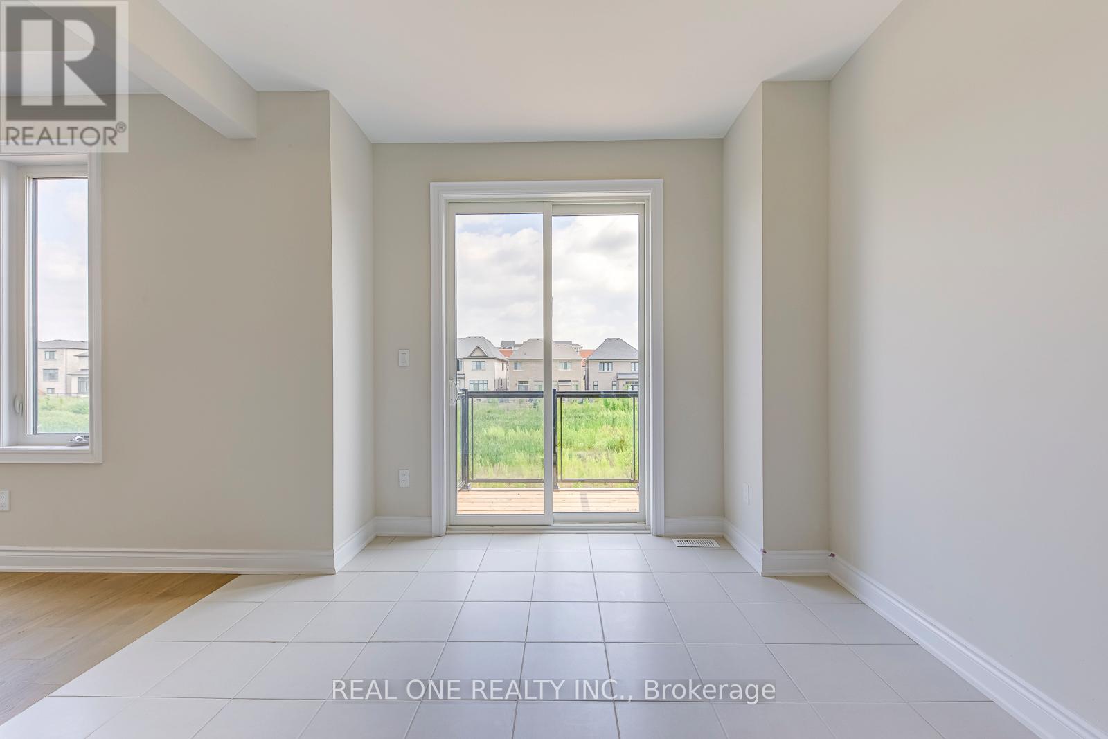 3099 Perkins Way, Oakville, Ontario  L6H 7Z5 - Photo 14 - W13694758