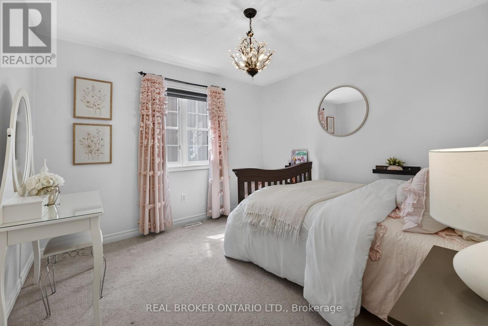 60 Meadowglen Boulevard, Halton Hills, Ontario  L7G 0B7 - Photo 30 - W13694782