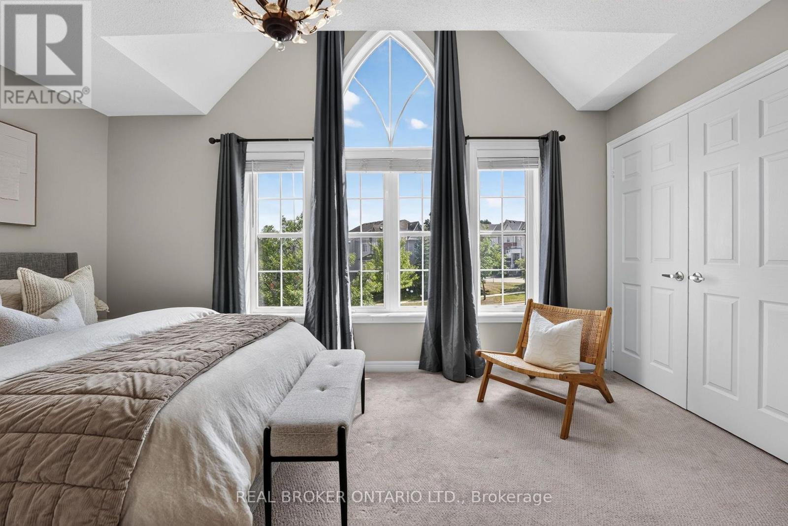 60 Meadowglen Boulevard, Halton Hills, Ontario  L7G 0B7 - Photo 33 - W13694782