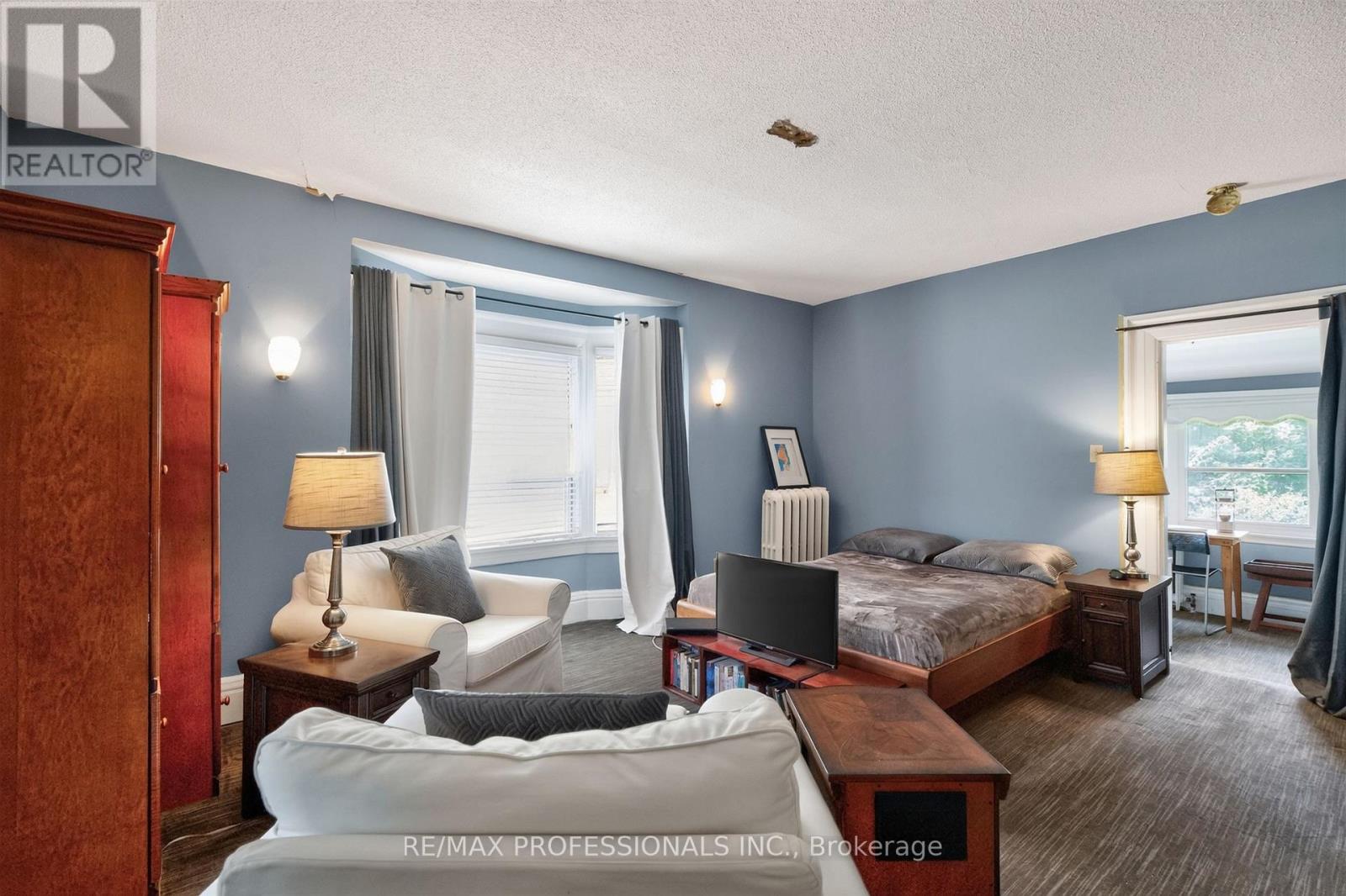 284 Indian Road, Toronto, Ontario  M6R 2X2 - Photo 21 - W13694808