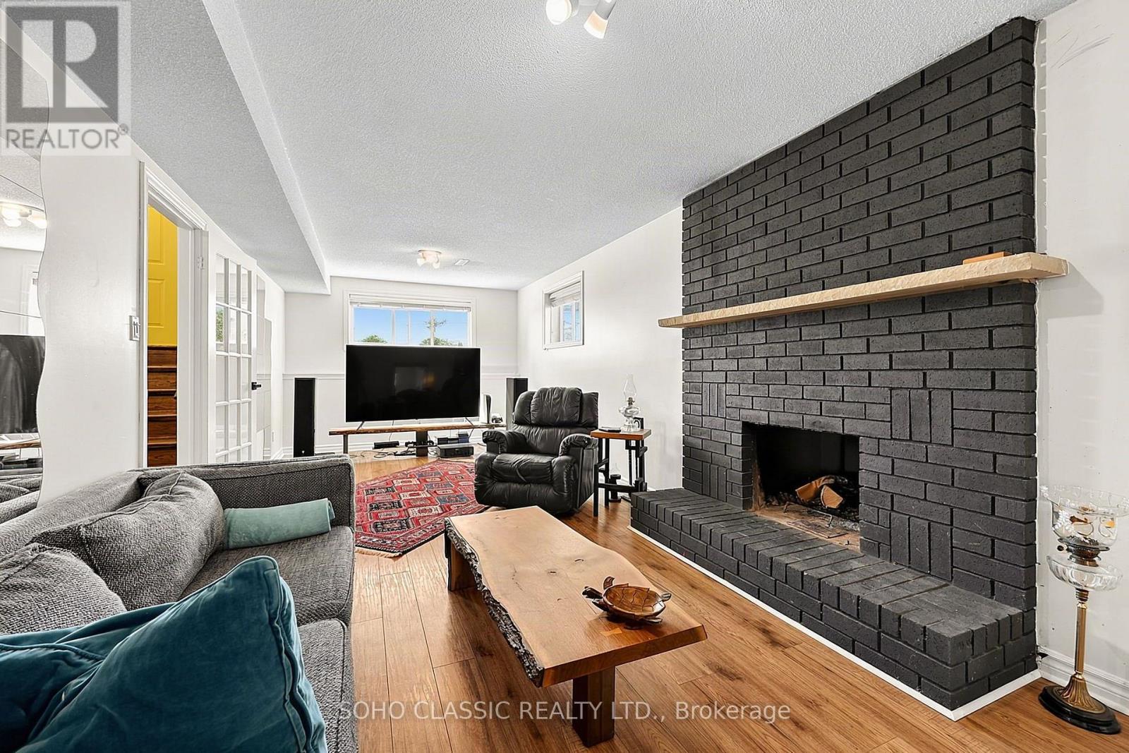 301 Leacock Drive, Barrie, Ontario  L4N 6J8 - Photo 31 - S13694720