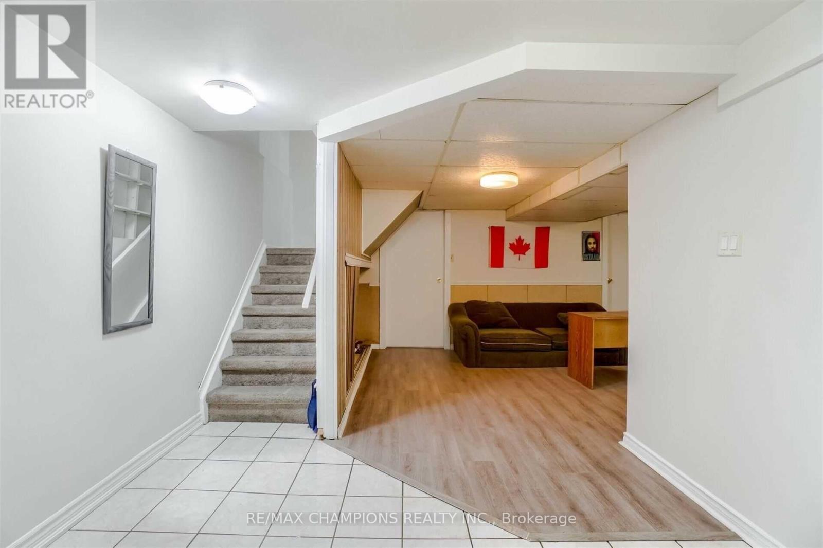 60 Banting Crescent, Brampton, Ontario  L6Y 2K9 - Photo 21 - W13694430