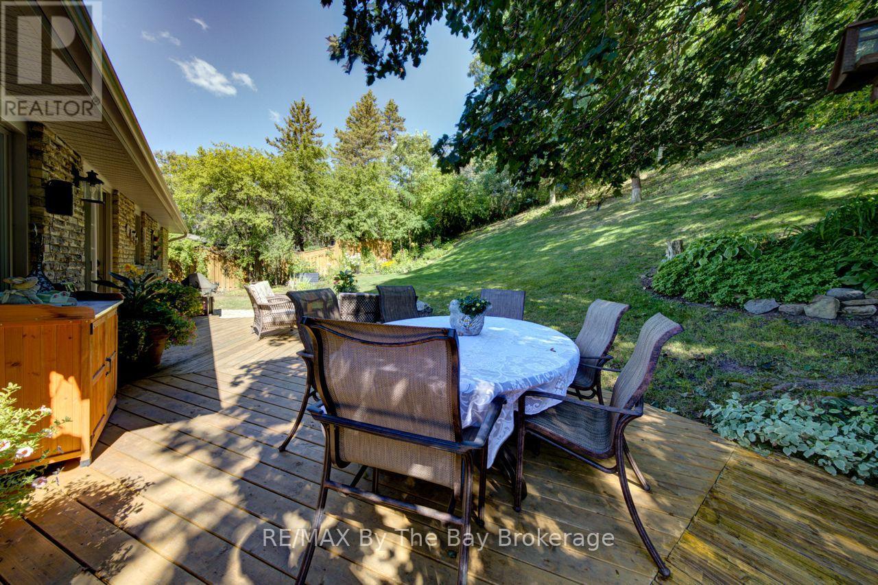 50 Hilltop Court, Caledon, Ontario  L7E 2P8 - Photo 23 - W13694712