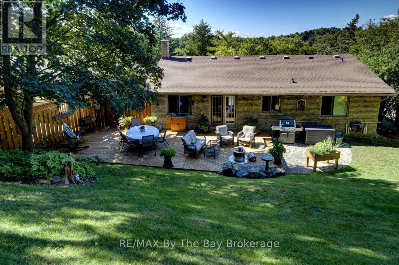 50 Hilltop Court, Caledon, Ontario  L7E 2P8 - Photo 32 - W13694712
