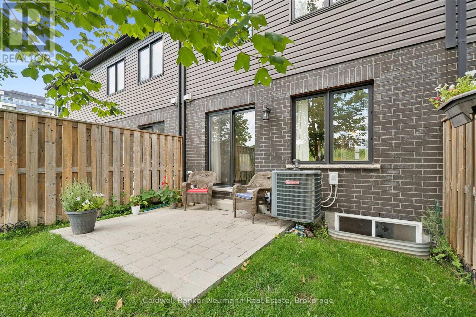 3 - 91 Poppy Drive E, Guelph (Pineridge/westminster Woods), Ontario  N1L 0M6 - Photo 32 - X13694752